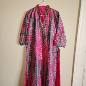 🎉$10 ONLY🎉Fuschia Anarkali With Embroidered Collared.
